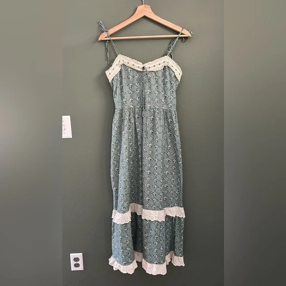 Christy Dawn teal trellis Emma - Picture 6 of 6